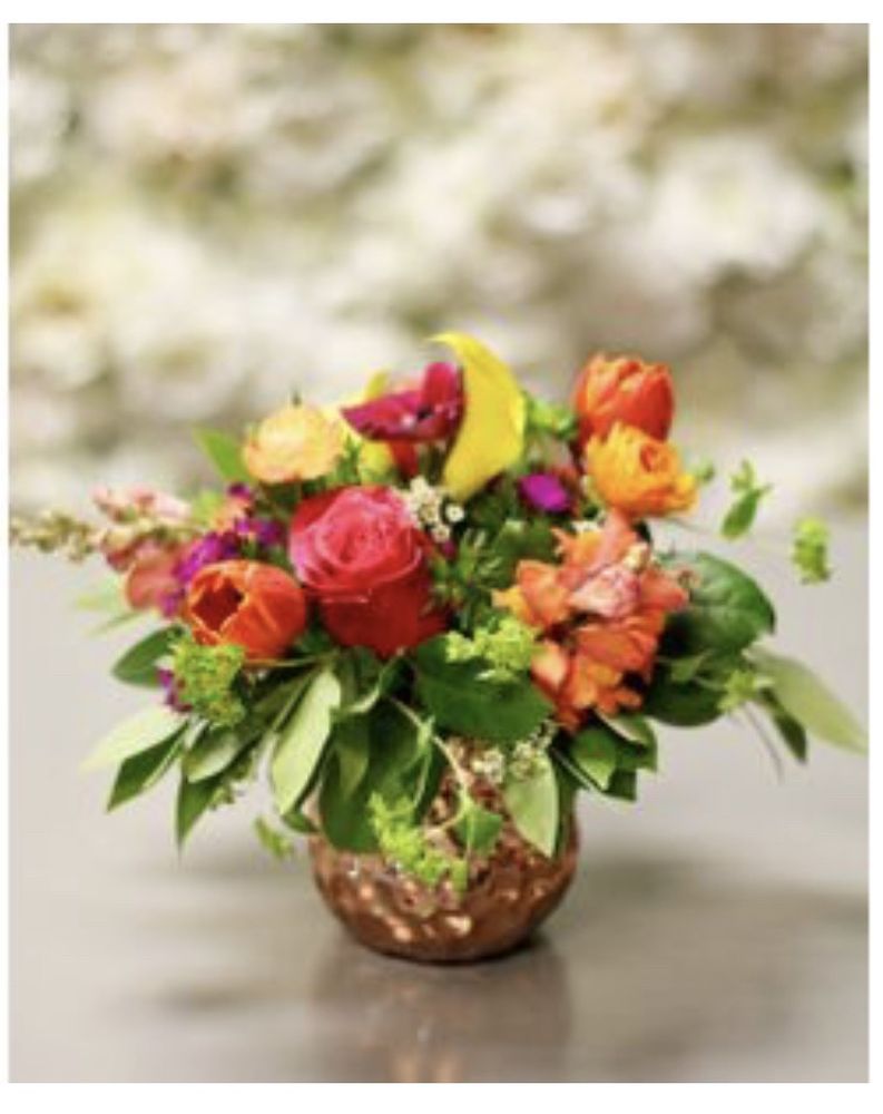 THE FLOWER MARKET Updated August 2024 6450 Sprint Pkwy, Overland