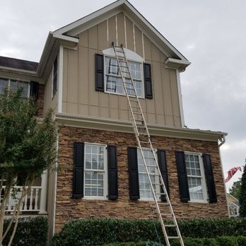 Right Choice Renovations - Rotten strips on board and Baton siding - Handyman Near Me Right Choice Renovations - Rotten strips on board and Baton siding - Handyman Near Me