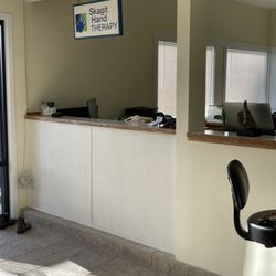Skagit Hand Therapy - Front desk