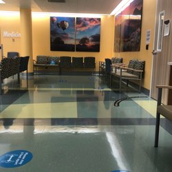 The Permanente Medical Group - Seating area