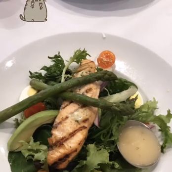 The Union Kitchen - Grilled Salmon Salad - New American Near Me - Houston, Texas The Union Kitchen - Grilled Salmon Salad - New American Near Me - Houston, Texas