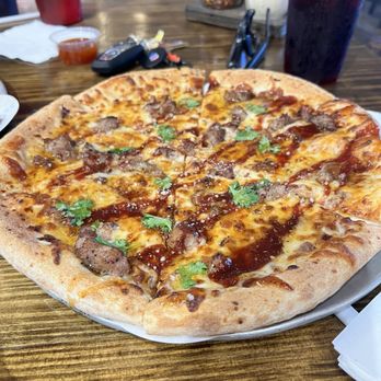 Flying Heart Brewing & Pub - BBQ pizza. No onions. Add spicy honey. - Brewpubs Near Me - Natchitoches, Louisiana
