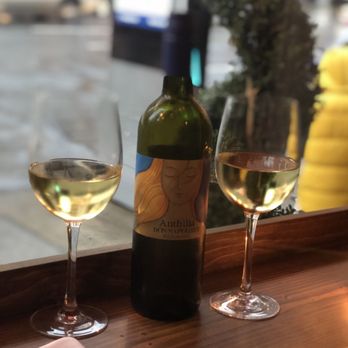 Norma - White wine - Pizza Near Me - New York, New York Norma - White wine - Pizza Near Me - New York, New York