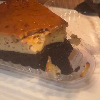 Roeser's Bakery - Chocoflan - Bakeries Near Me - Chicago, Illinois Roeser's Bakery - Chocoflan - Bakeries Near Me - Chicago, Illinois