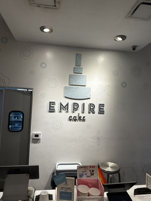 Empire Cake - Chelsea by null
