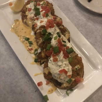 Half Shell Oyster House - Fried green tomatoes and crab cakes - Seafood Near Me - Covington, Louisiana Half Shell Oyster House - Fried green tomatoes and crab cakes - Seafood Near Me - Covington, Louisiana