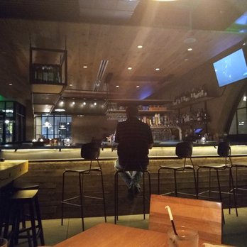 Howell's Kitchen and Bar - Pizza Near Me - Atlanta, Georgia