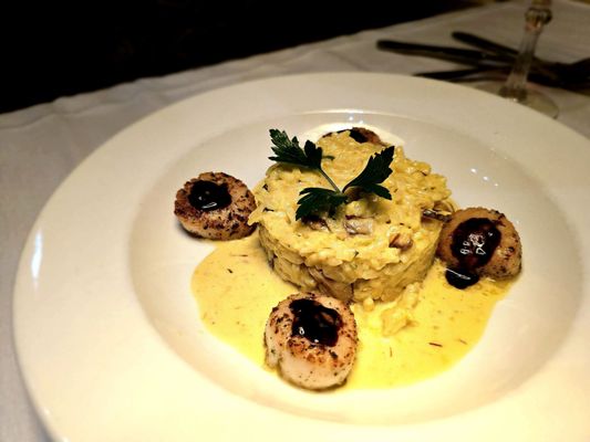 Vinotta Restaurant by null