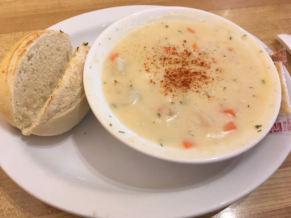 SNOW QUEEN FAMILY RESTAURANT Updated September 2024 10 Photos 21