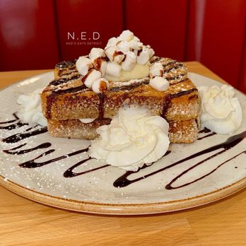 The Jagged Fork - Campfire S'mores French Toast - Breakfast & Brunch Near Me - Grosse Pointe, Michigan The Jagged Fork - Campfire S'mores French Toast - Breakfast & Brunch Near Me - Grosse Pointe, Michigan