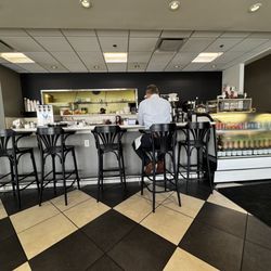 Cafe Patachou - Bar/dessert/ open kitchen area