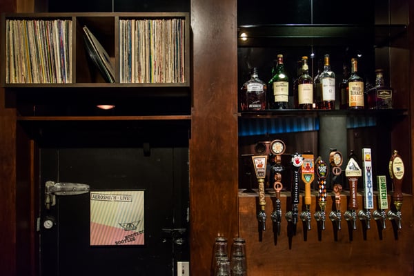 Bill's Bar & Lounge by null