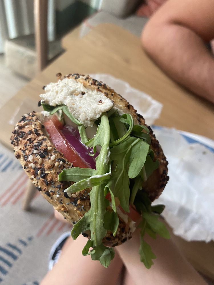 KISMET BAGELS RITTENHOUSE Updated October 2024 55 Photos & 68 Reviews 1700 Sansom St