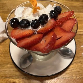 Bodegon No 69 - Passion fruit mousse - Latin American Near Me - Pasadena, California