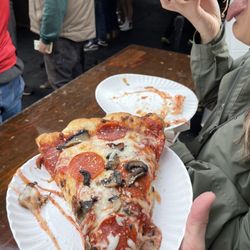 CAMPI'S PIZZA - Pepperoni and mushroom slice
