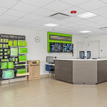 Extra Space Storage - 3407 - Office - Self Storage Near Me - Lombard, Illinois