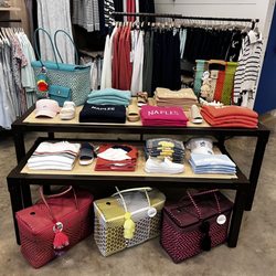 Southern Tide - Women's shirts and bags