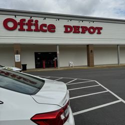 Office Depot - Entrance