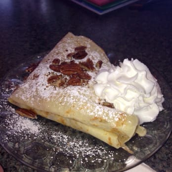 Kelly's Cafe - Cinnamon Apple crepe - Creperies Near Me - Brunswick, Ohio