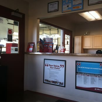 Jiffy Lube - Inside - Oil Change Stations Near Me - Des Moines, Iowa Jiffy Lube - Inside - Oil Change Stations Near Me - Des Moines, Iowa
