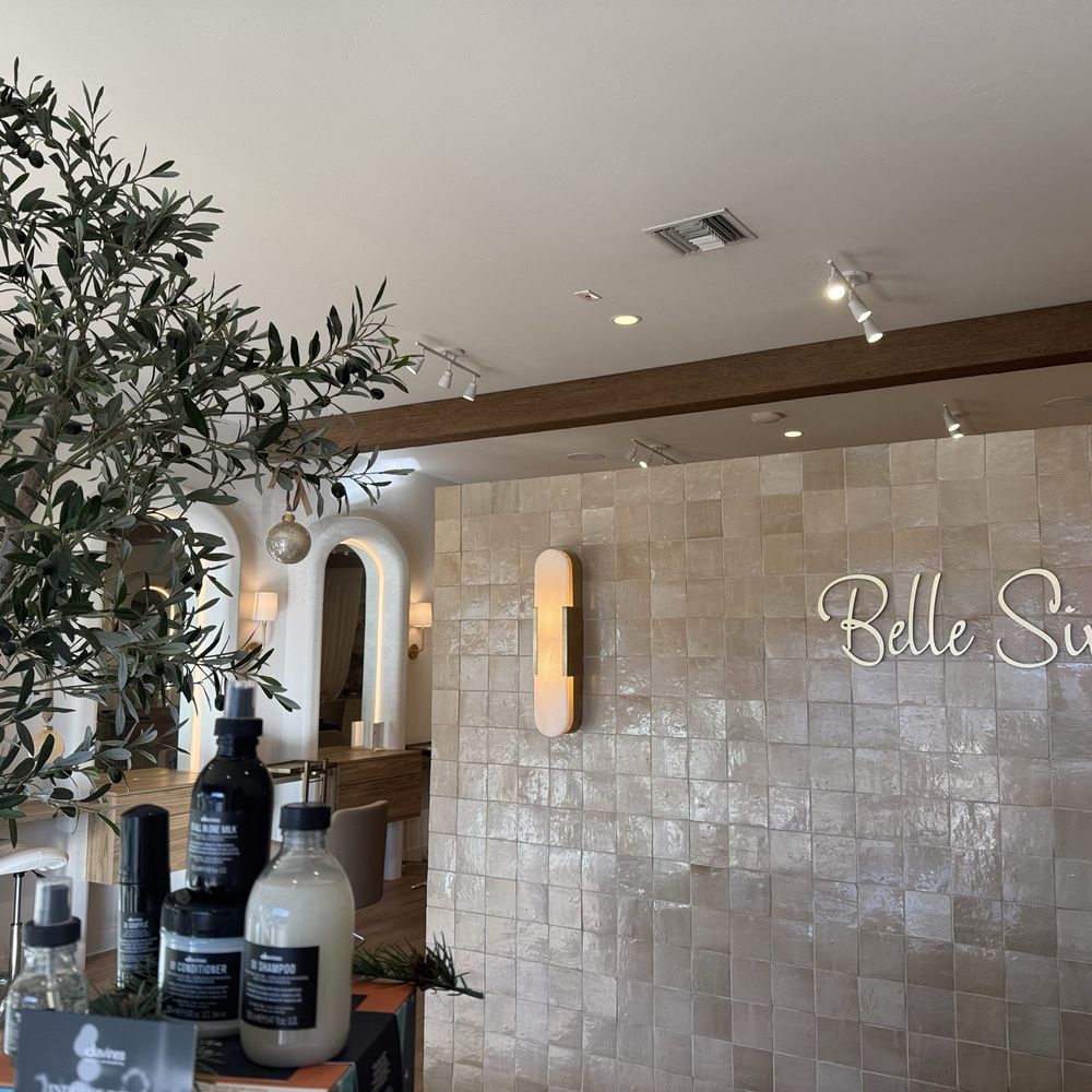 Belle Sirène Salon - Front lobby - Hair Salons Near Me - La Jolla, California