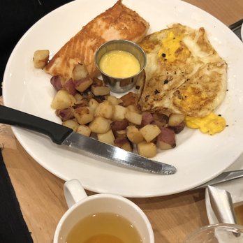 Yolk - South Loop - Breakfast & Brunch Near Me - Chicago, Illinois Yolk - South Loop - Breakfast & Brunch Near Me - Chicago, Illinois