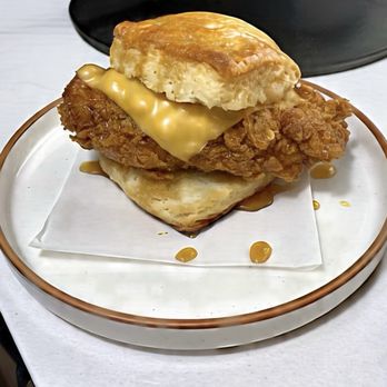 Melnificent Wingz - Hot Honey Fried Chicken biscuit Sandwich - Personal Chefs Near Me - Los Angeles, California Melnificent Wingz - Hot Honey Fried Chicken biscuit Sandwich - Personal Chefs Near Me - Los Angeles, California