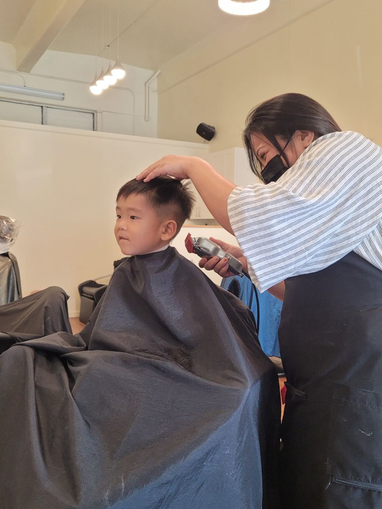 Jean's Hair Studio Photos