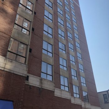 Holiday Inn Express Toronto Downtown - Hotels Near Me - Toronto, Ontario