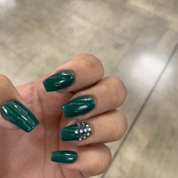 DaVi Nails - Nail Salons Near Me - Boerne, Texas
