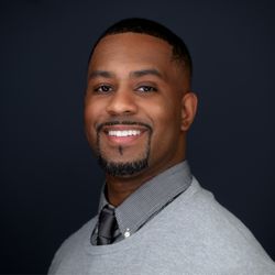 Kelly Wilkinson Photography - The Advanced Headshot Lighting photo!