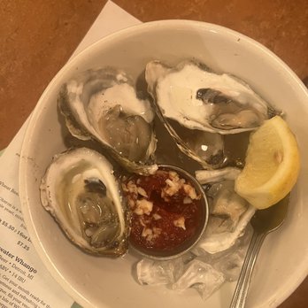 Zingerman's Roadhouse - Oysters - American Near Me - Ann Arbor, Michigan