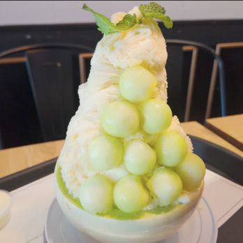 Oakobing - Mango Melon Bingsu - Shaved Ice Near Me - Los Angeles, California Oakobing - Mango Melon Bingsu - Shaved Ice Near Me - Los Angeles, California