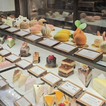 A La Mousse - pastries on display - Desserts Near Me - Philadelphia, Pennsylvania A La Mousse - pastries on display - Desserts Near Me - Philadelphia, Pennsylvania
