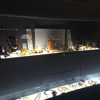 Rdzeniewski - Jewelry Near Me - Salzburg, 5