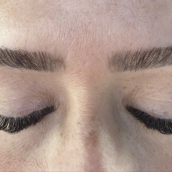 Cheek to Chic - Eyelash Service Near Me