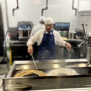 Mercado Gonzalez - Hard at work - Mexican Near Me - Costa Mesa, California Mercado Gonzalez - Hard at work - Mexican Near Me - Costa Mesa, California