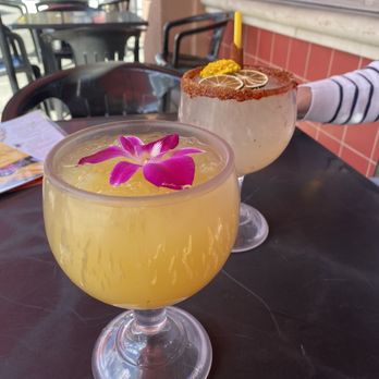 Cheff Che Cafe & Bar - Pineapple Mimosa - Empanadas Near Me - San Jose, California Cheff Che Cafe & Bar - Pineapple Mimosa - Empanadas Near Me - San Jose, California