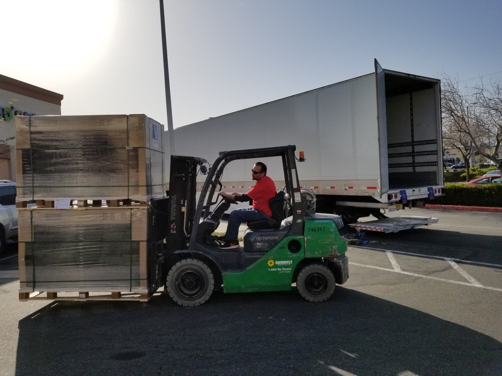 Slide of Solarshoppers Construction