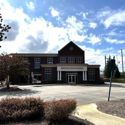 Preston Dermatology & Skin Surgery Center - Parking