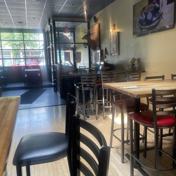 Camino - Bar area - American Near Me - West Allis, Wisconsin