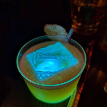 Botanero - La Pina cocktail - Mexican Near Me - Chicago, Illinois