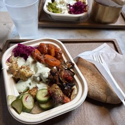 Hummus Plate