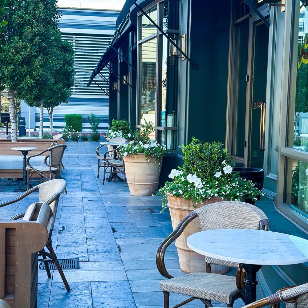 Le Ame - Outside - Steakhouses Near Me - Phoenix, Arizona Le Ame - Outside - Steakhouses Near Me - Phoenix, Arizona