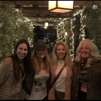 3rd Eye Lounge & Elixir Bar - Breath work and beautiful friends at 3rd Eye Lounge located within Casa De Luz! - Yoga Near Me - Austin, Texas