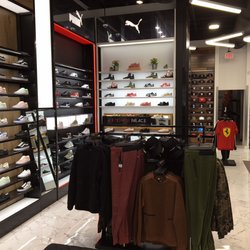 Shoe Palace