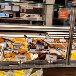 Market Hall Foods - Hot deli, prepared foods