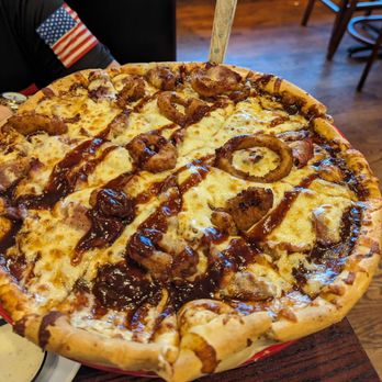 Minsky's Pizza - Kc Joes Pizza - Brisket, Onion Rings, Bbq sauce, Provolone - Pizza Near Me - Overland Park, Kansas Minsky's Pizza - Kc Joes Pizza - Brisket, Onion Rings, Bbq sauce, Provolone - Pizza Near Me - Overland Park, Kansas