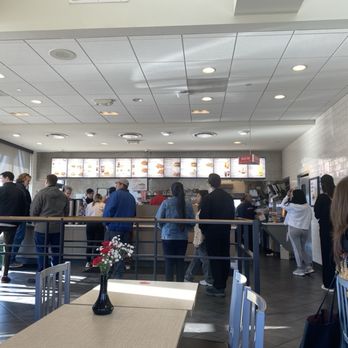 Chick-fil-A - Large and spacious dining area, and plenty of parking - Chicken Shop Near Me - Omaha, Nebraska