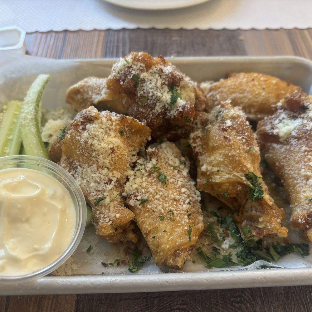 Rose’s Tavern - Parmesan garlic wings - Bars Near Me - Naugatuck, Connecticut Rose’s Tavern - Parmesan garlic wings - Bars Near Me - Naugatuck, Connecticut